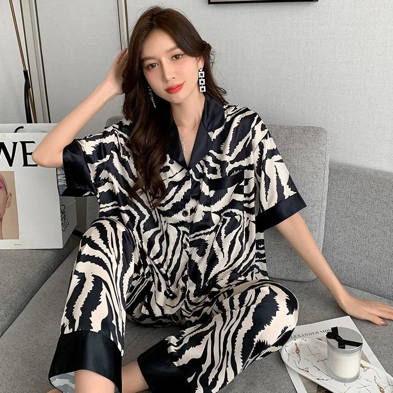 New Ladies Pajamas Two-Piece Summer Pajamas Homewear Casual Wear Women Zebra Print Silk Short-Sleeved Trousers Pajamas Homewear